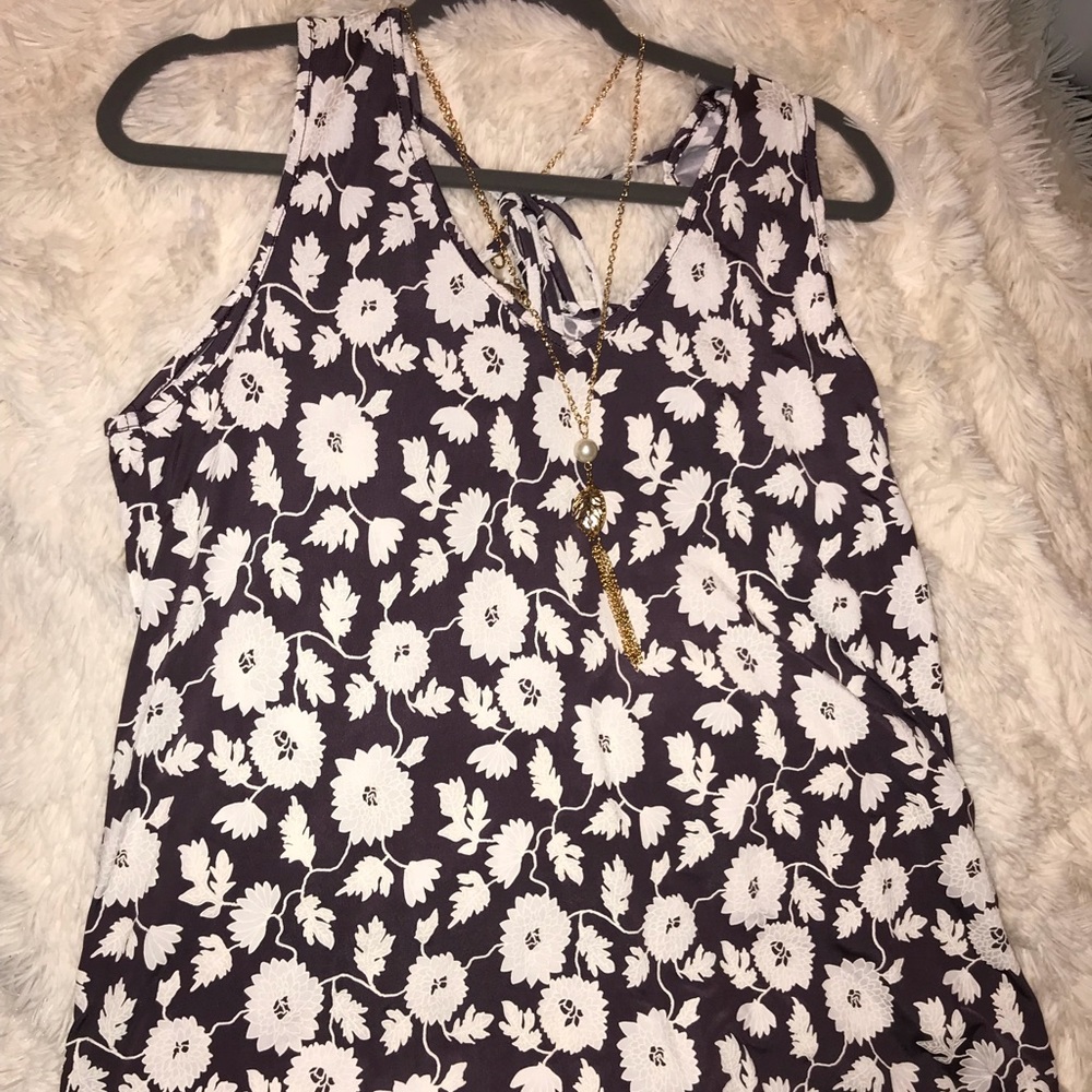 Floral top